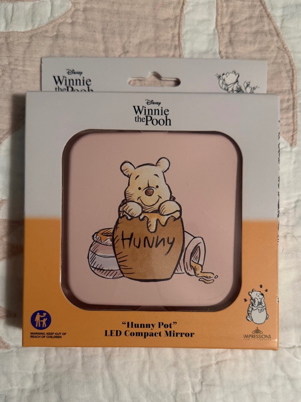 NWT- Disney Winnie the Pooh "Hunny Pot" LED Compact Mirror by Impressions Vanity